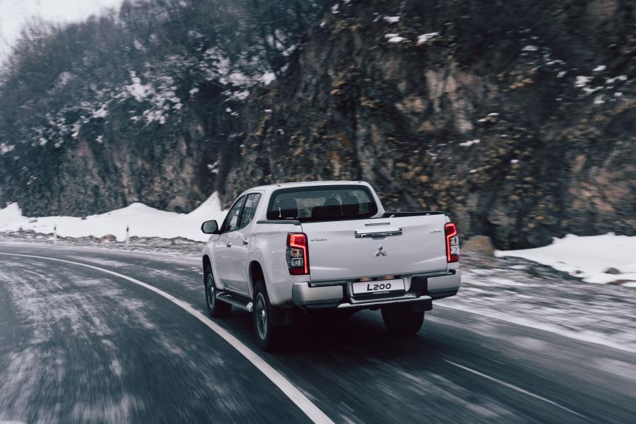  Mitsubishi L200 Double Cab 2019 года  (CIS) (фото 33 из 40)